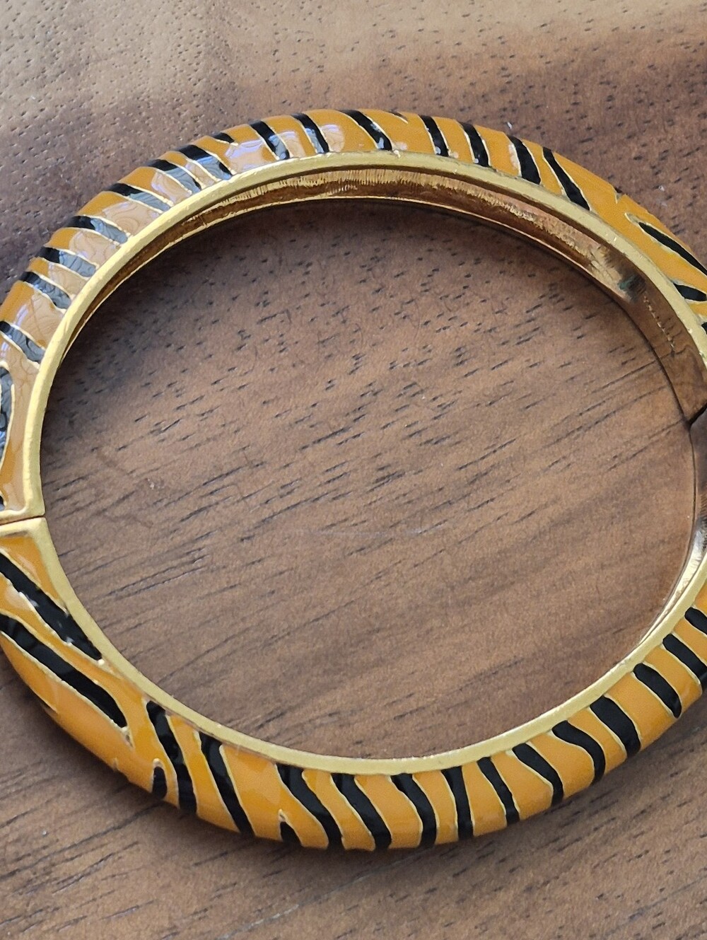 Thai Enamel Tiger Stripe Hinged Bangle Bracelet Gold Tone NEW